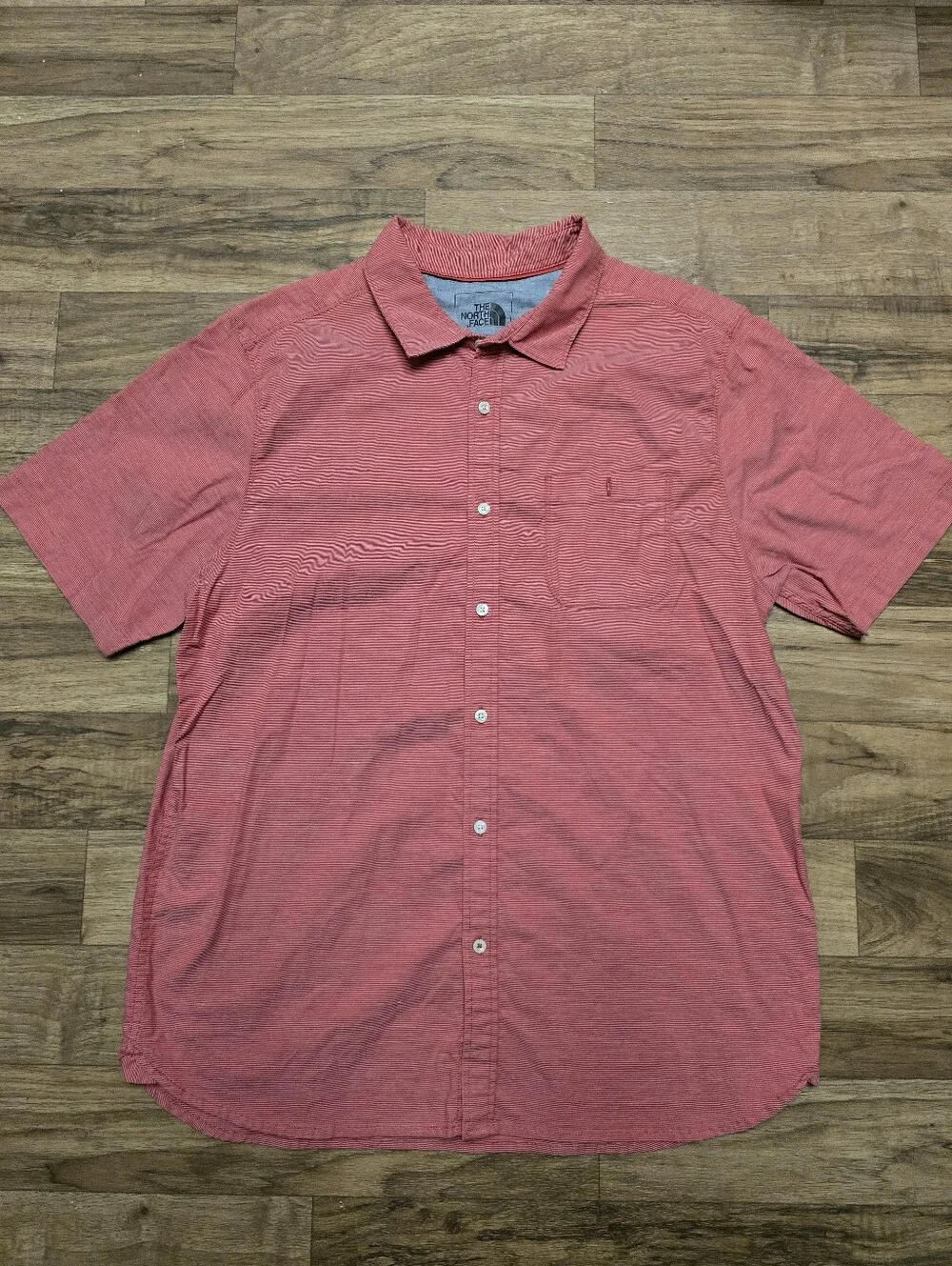 The North Face Men’s Button-Up Short Sleeve Shirt Sz Xl